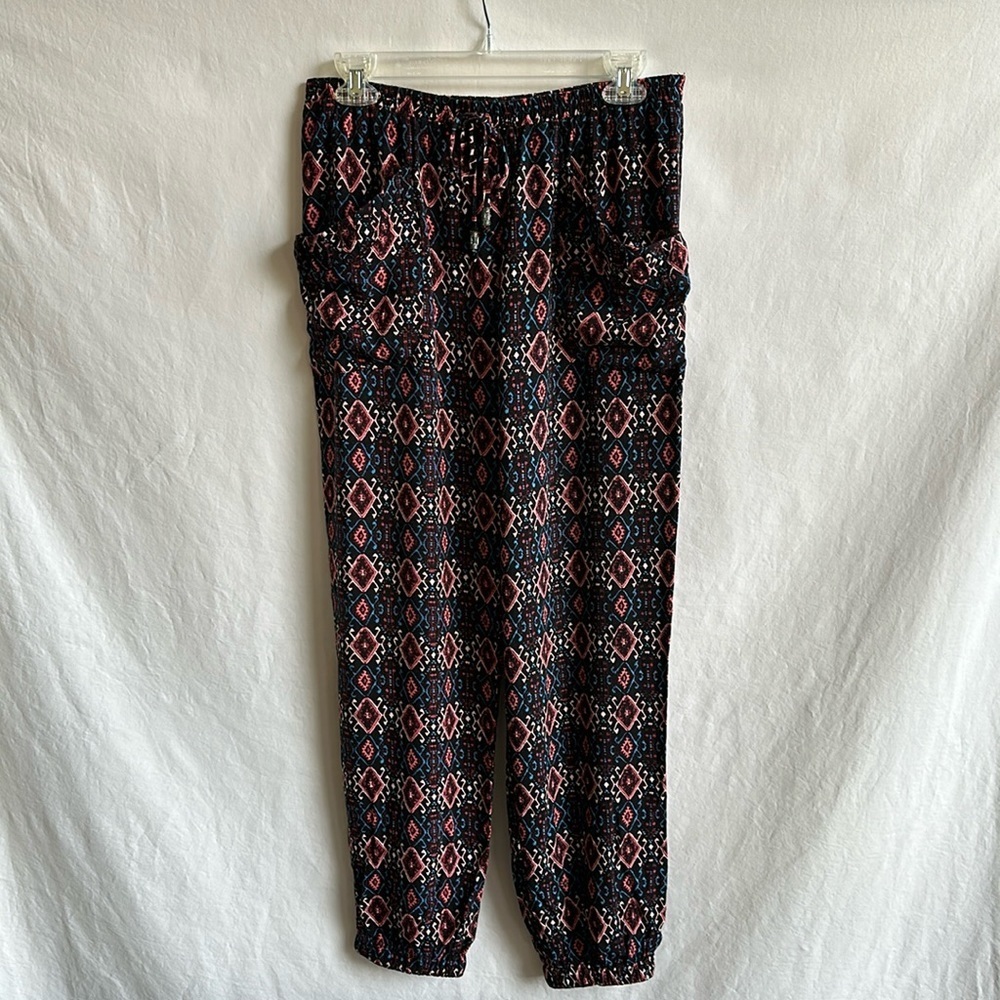 Xhilaration rayon joggers, size L